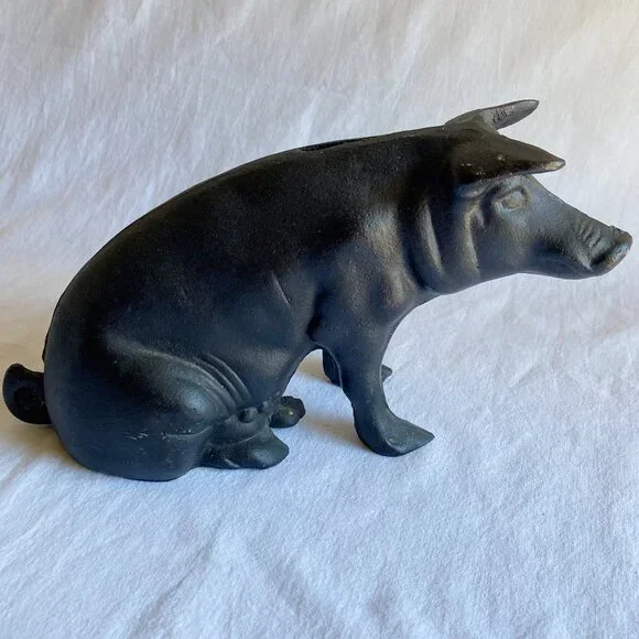 VTG Cast Iron Pig / Piggy Bank Decor 🐷 - Picture 2 of 7